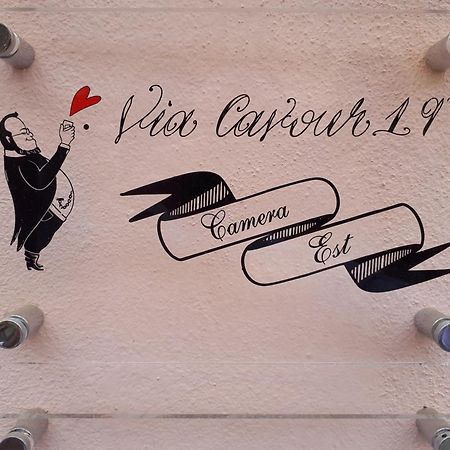 Via Cavour 19, Camere Del Conte Iglesias Buitenkant foto