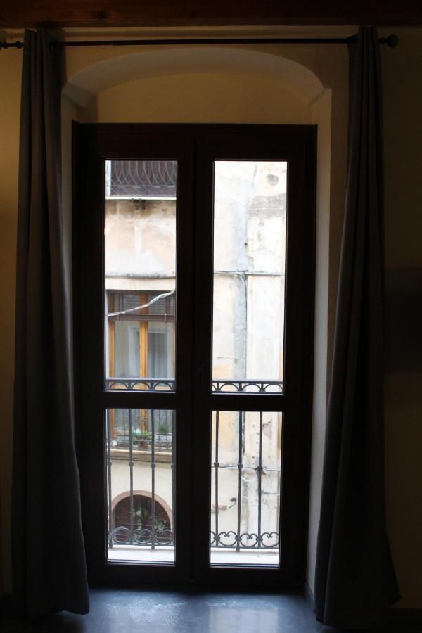 Via Cavour 19, Camere Del Conte Iglesias Buitenkant foto